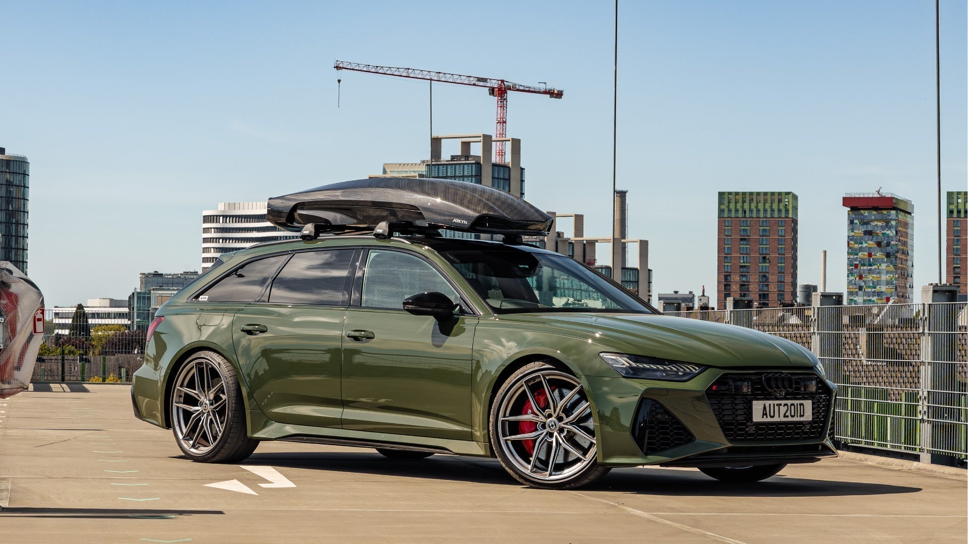 The Definitive Guide to Performance Storage: Why the Audi RS6 Demands a Carbon Fiber Roof Box